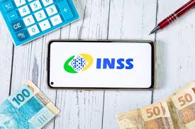 DESCONTOS INDEVIDOS DO INSS – HERDEIROS E PENSIONISTAS PODEM FAZER PEDIDOS DE DEVOLUÇÃO